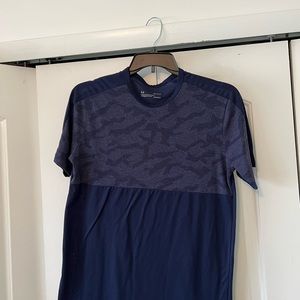 Under Armour T Shirt
